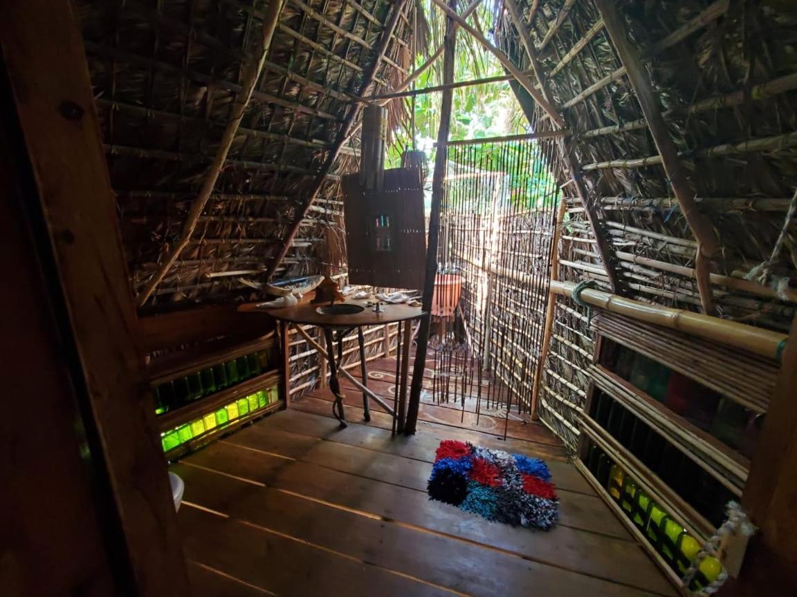 ליטל קורן איילנד Derek'S Place Eco-Lodge מראה חיצוני תמונה