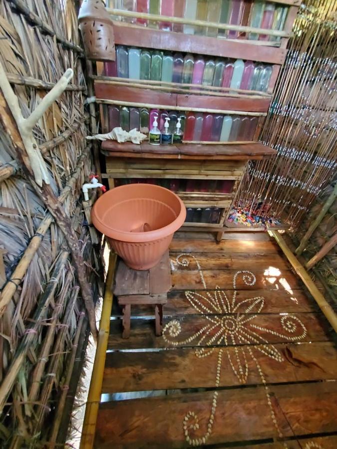 ליטל קורן איילנד Derek'S Place Eco-Lodge מראה חיצוני תמונה