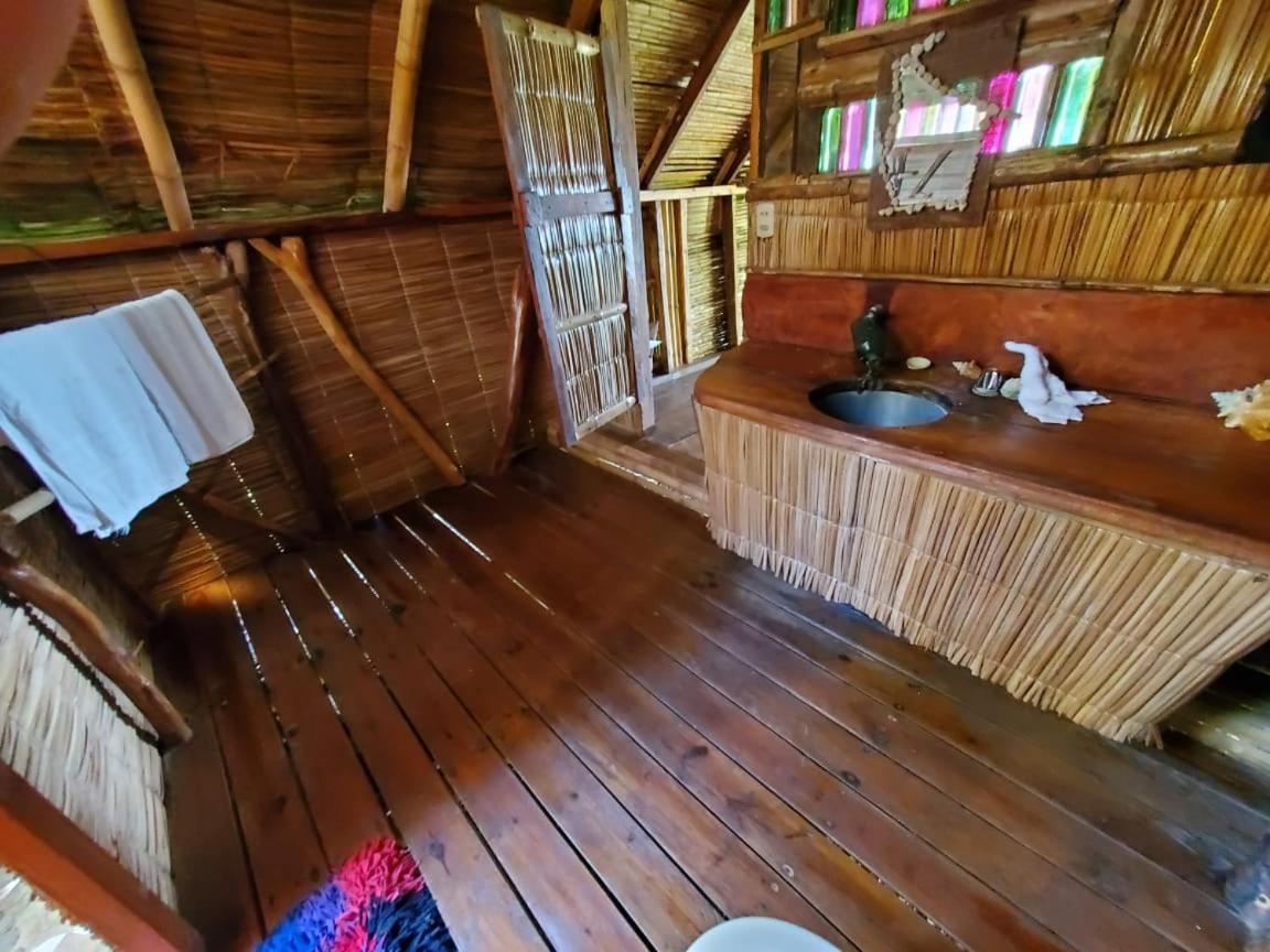 ליטל קורן איילנד Derek'S Place Eco-Lodge מראה חיצוני תמונה
